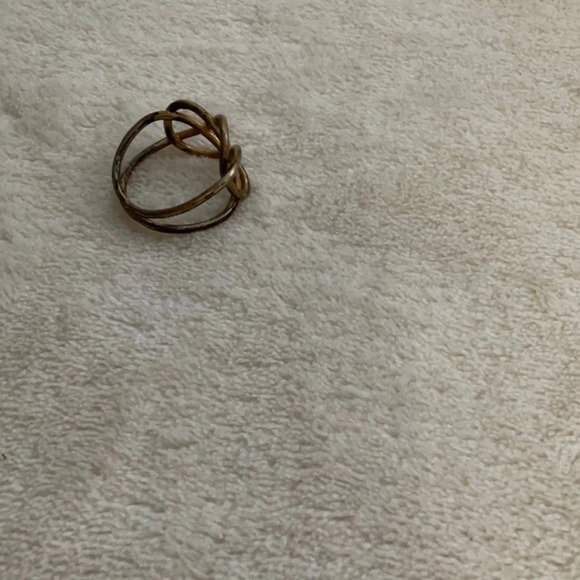 RING - Picture 2 of 4